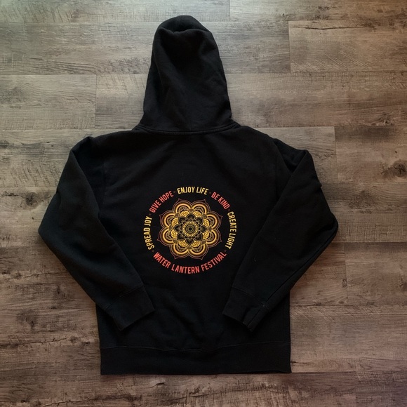 Western lantern festival black sweatshirt hoodie S - Picture 1 of 3